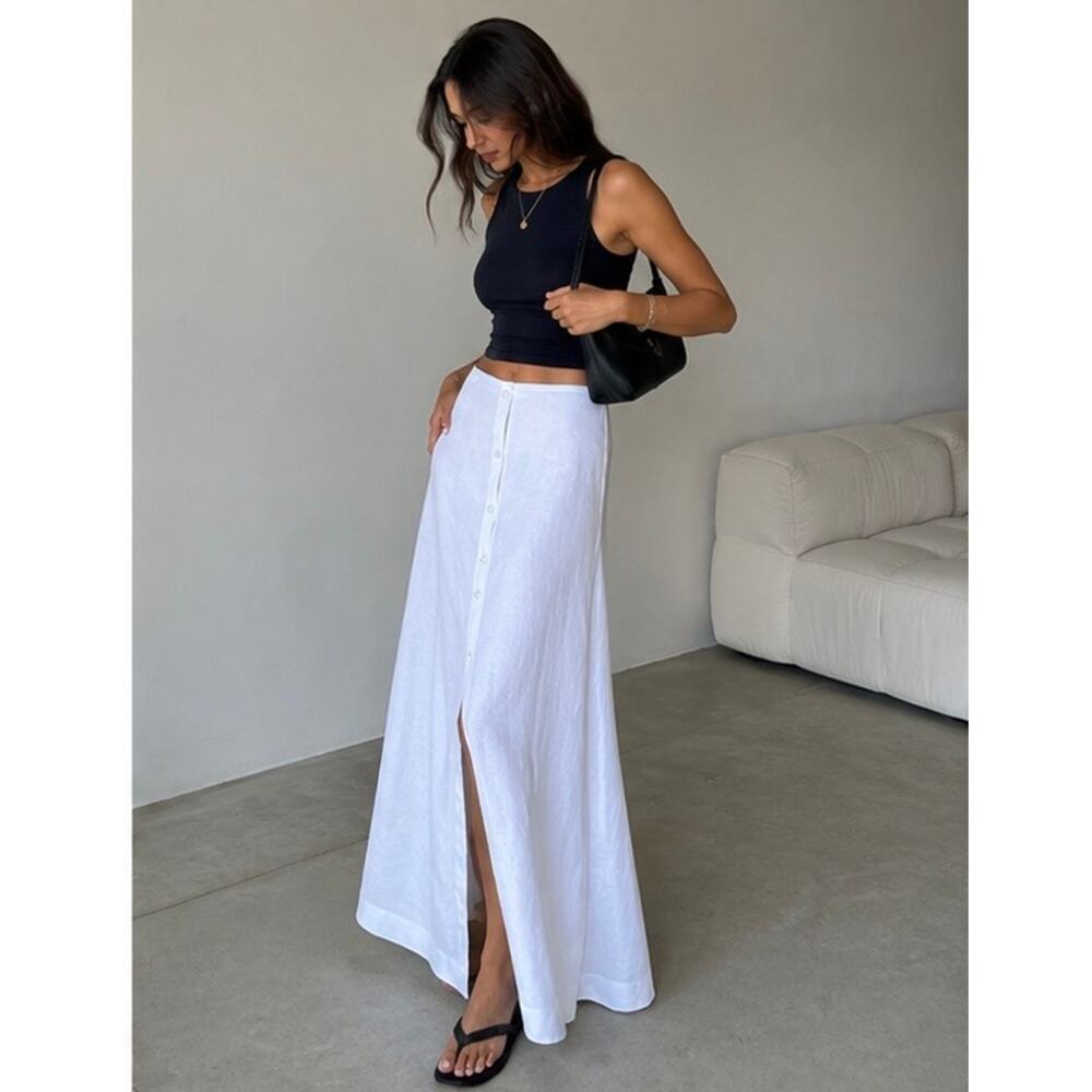 reformation andi linen skirt in white US2 - Picture 2 of 5